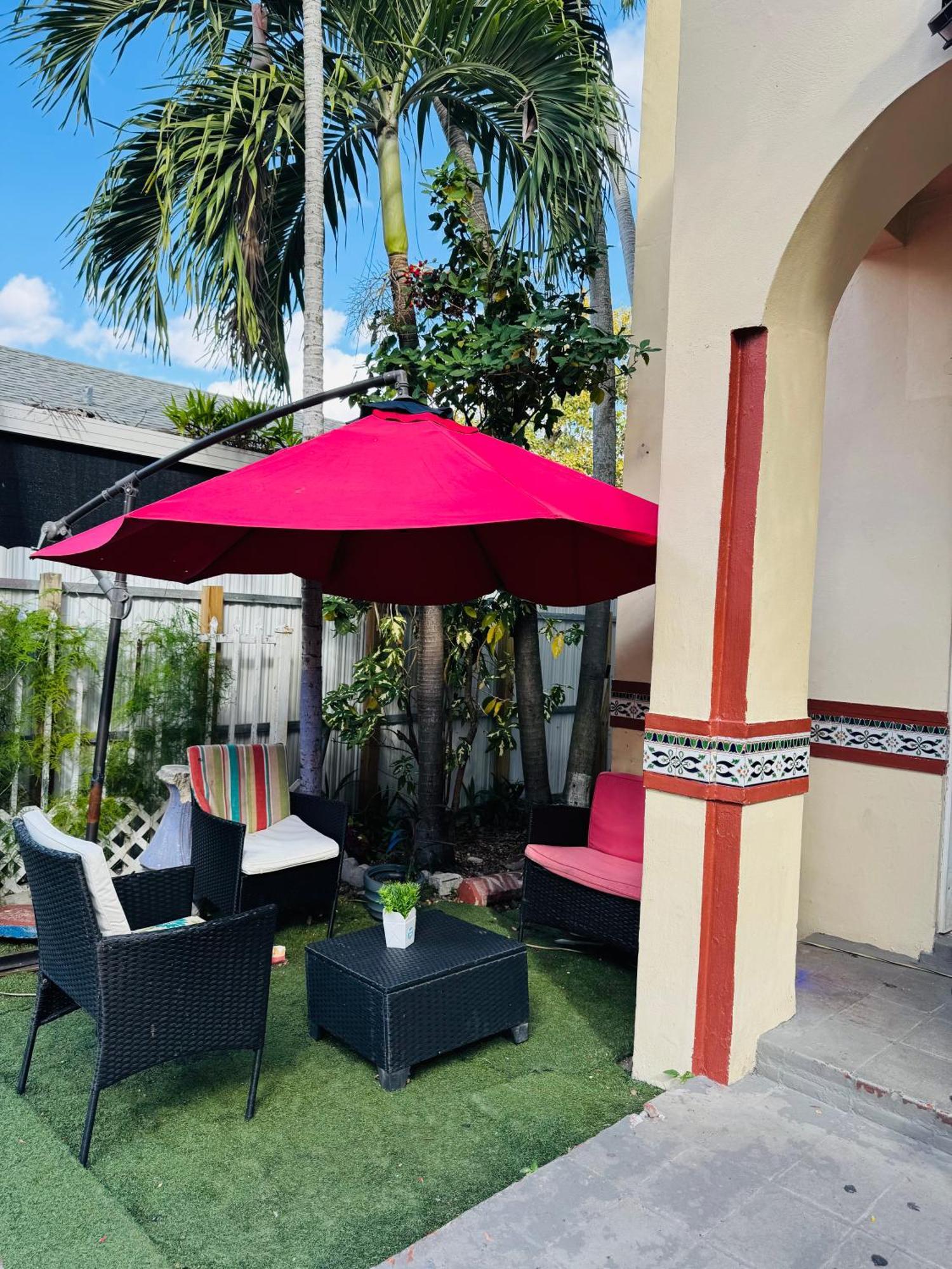 Beds & Sheets Little Havana ميامي المظهر الخارجي الصورة